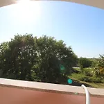 Baric Διαμέρισμα *