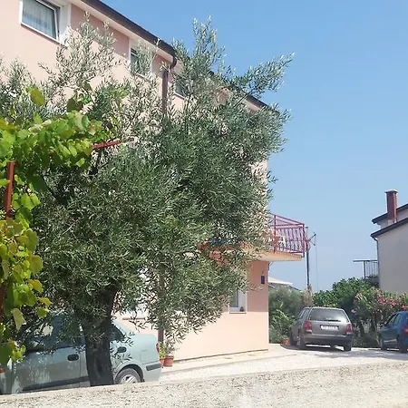 Baric Apartament *